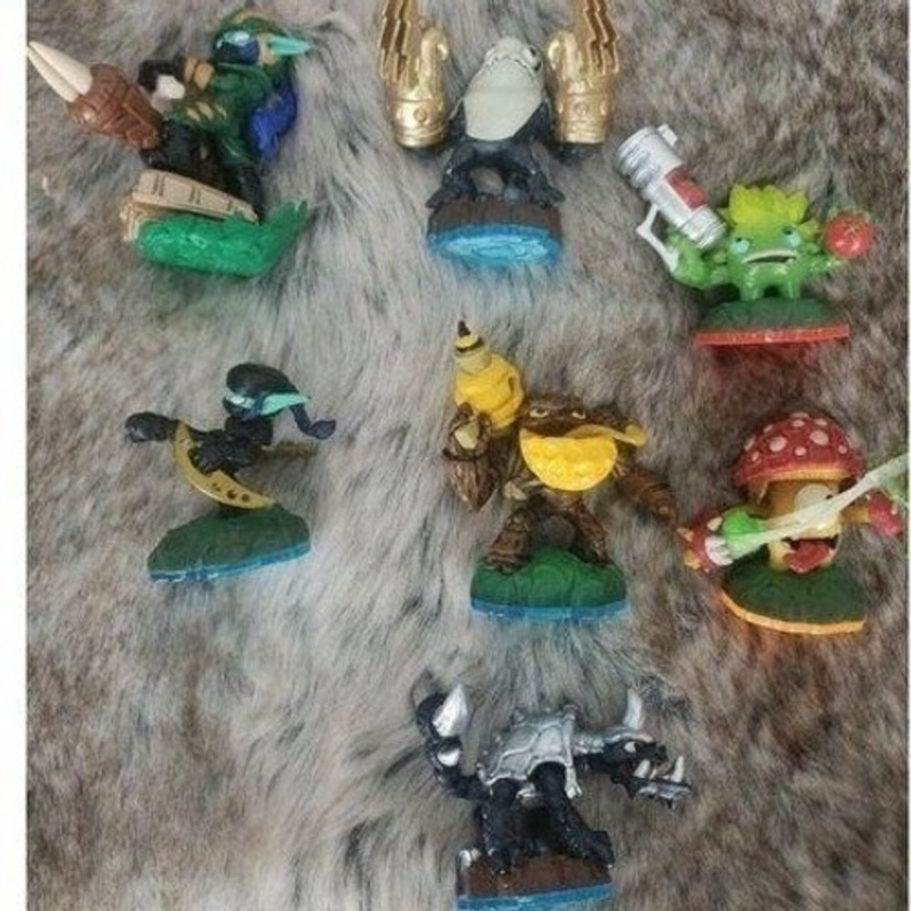 Skylanders Trap Team Giants Figure Lot Food Fight Shroomboom Stealth Elf 7pc